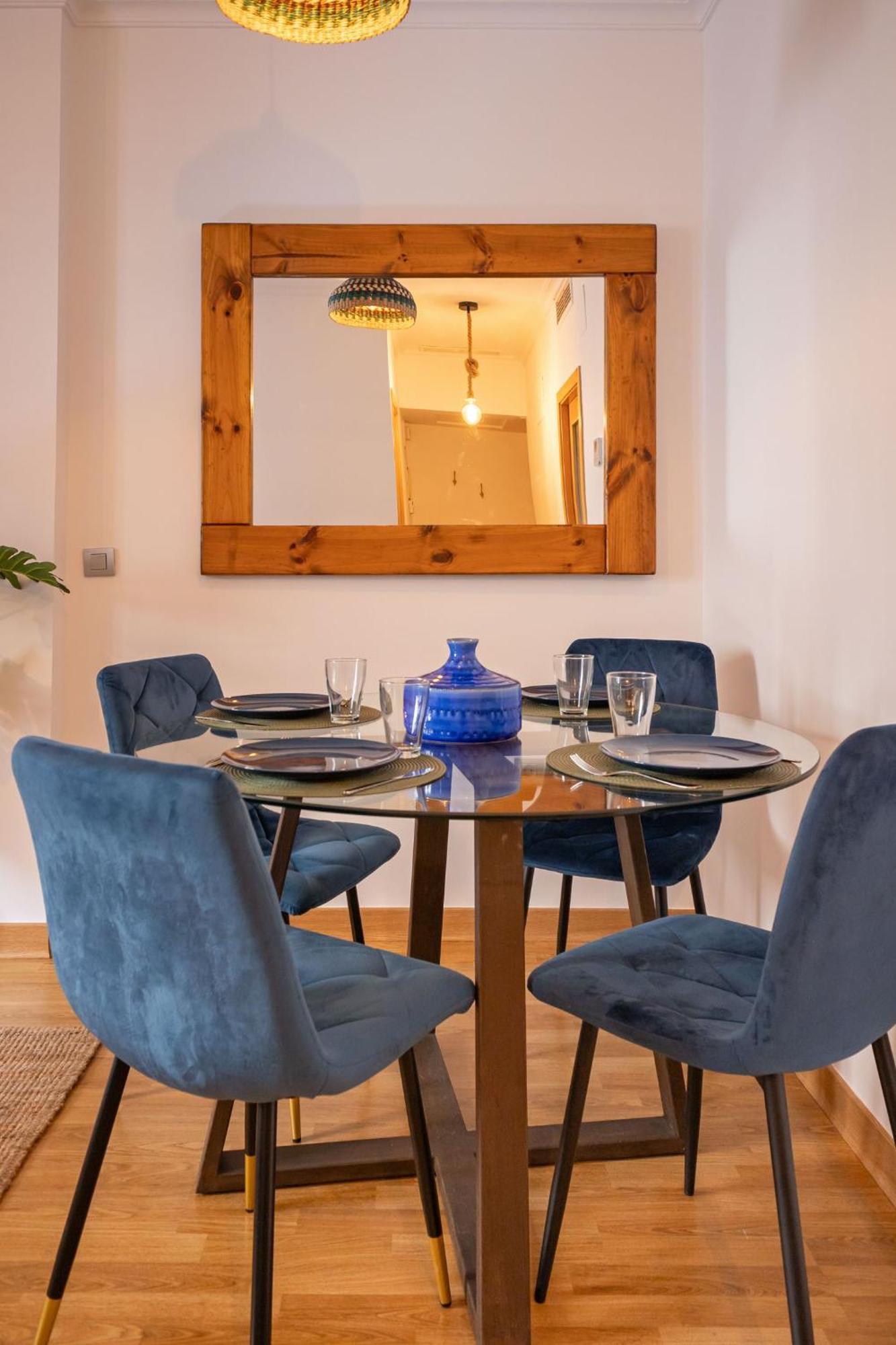 Charming Apartment At San Bernardo Neighborhood By Ocityzen Sevilla Eksteriør bilde